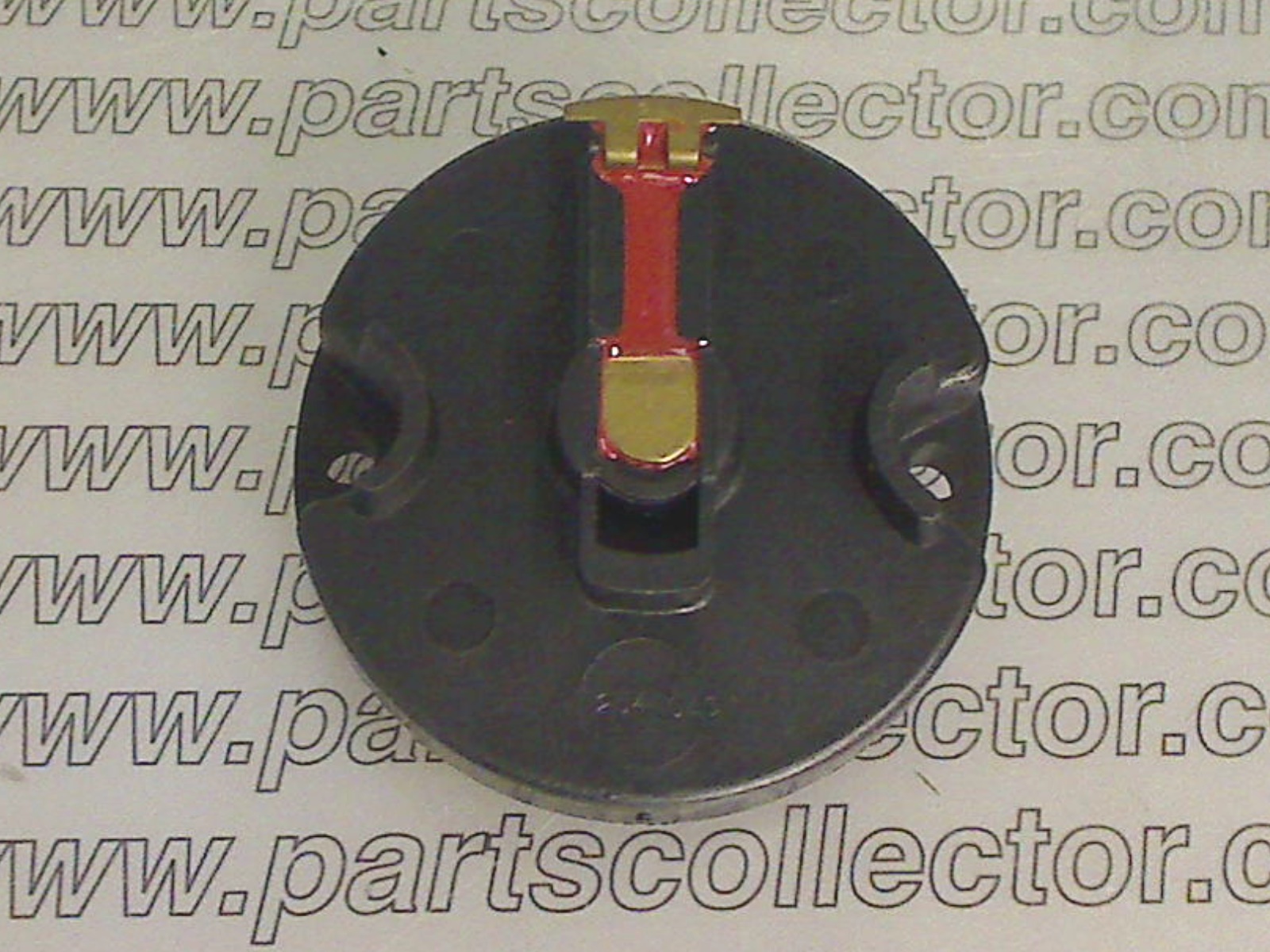 DISTRIBUTOR ARM